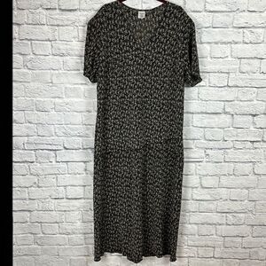 Premier International Pleated Long Dress Floral Print  Size 3X (22W)